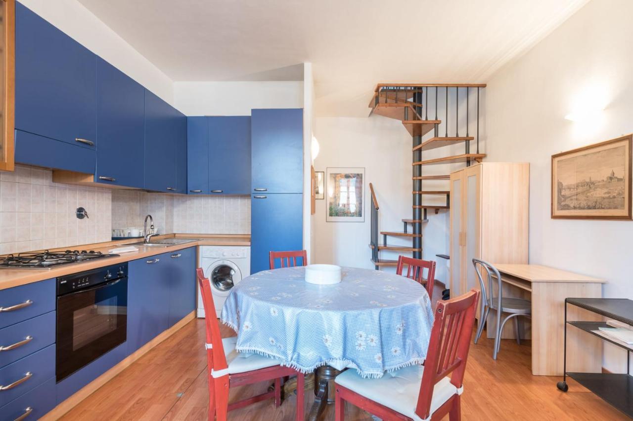 Lovely Loft 2 Steps From The Cathedral In Florenţa Exterior foto