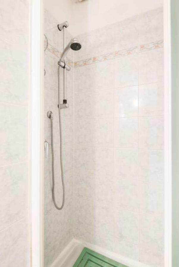 Lovely Loft 2 Steps From The Cathedral In Florenţa Exterior foto